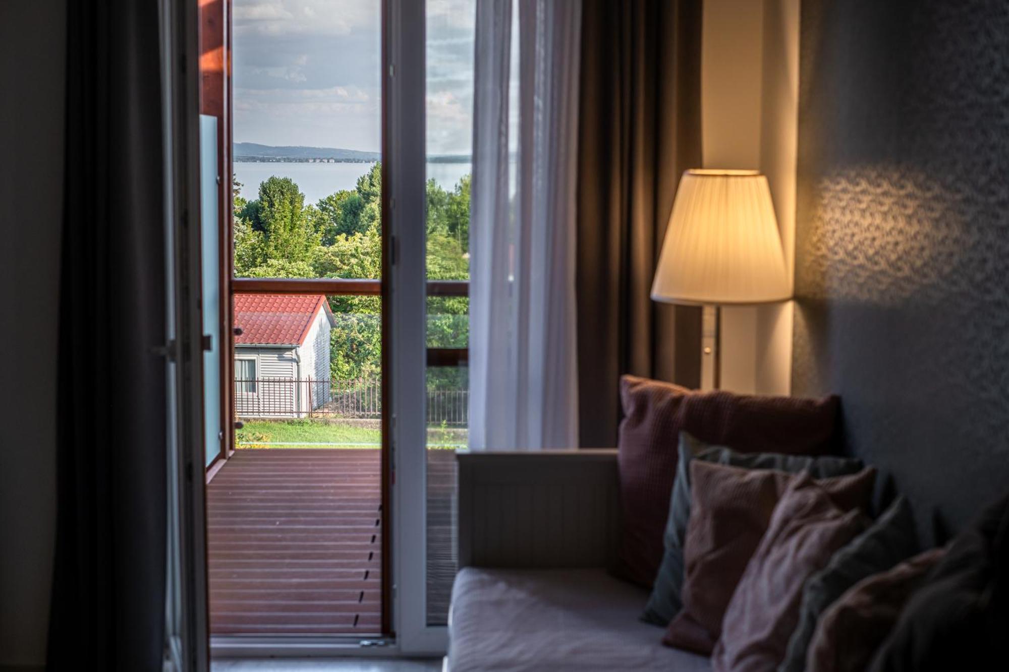 Aranymandula Apartmanok Balatonakali Eksteriør bilde