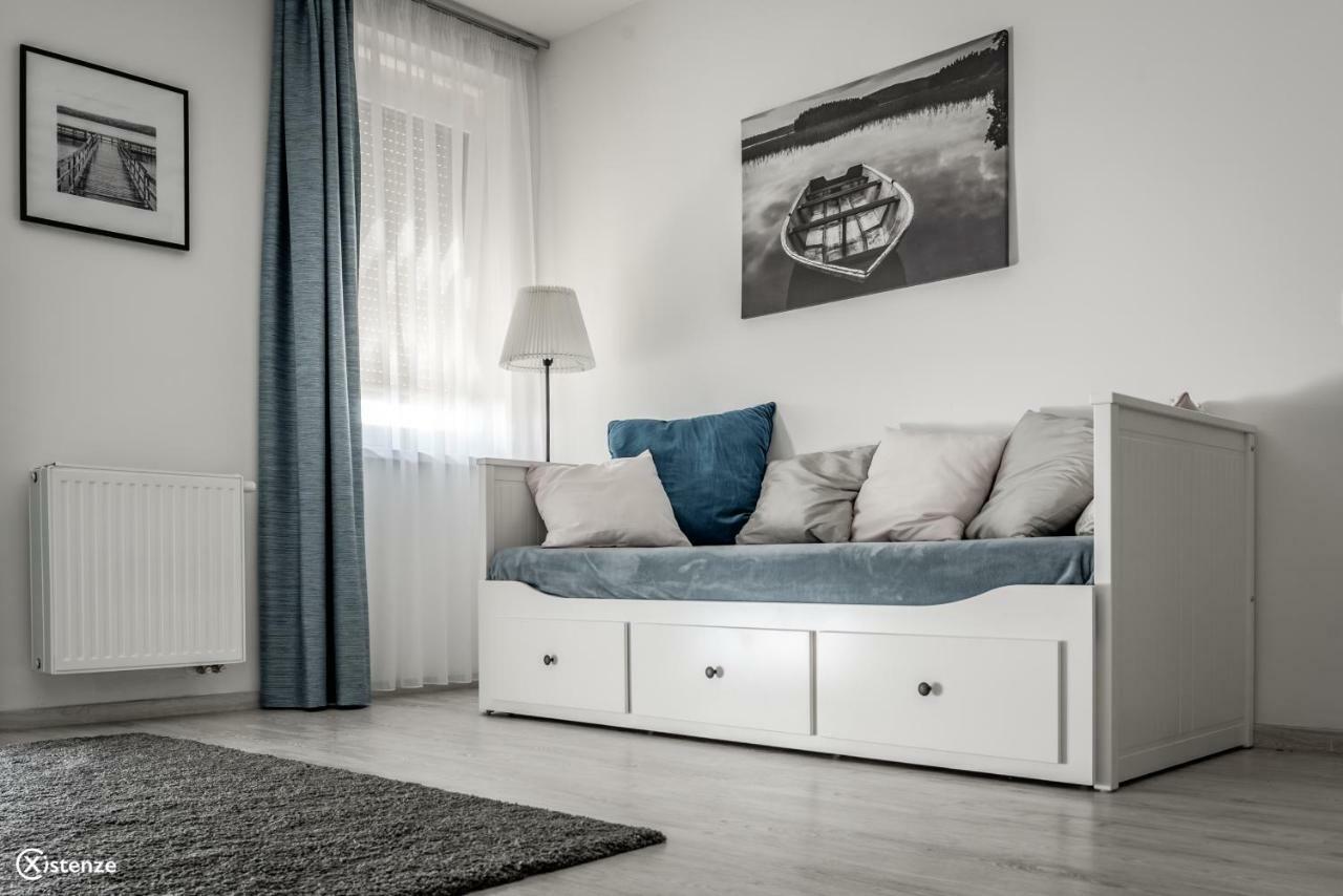 Aranymandula Apartmanok Balatonakali Eksteriør bilde